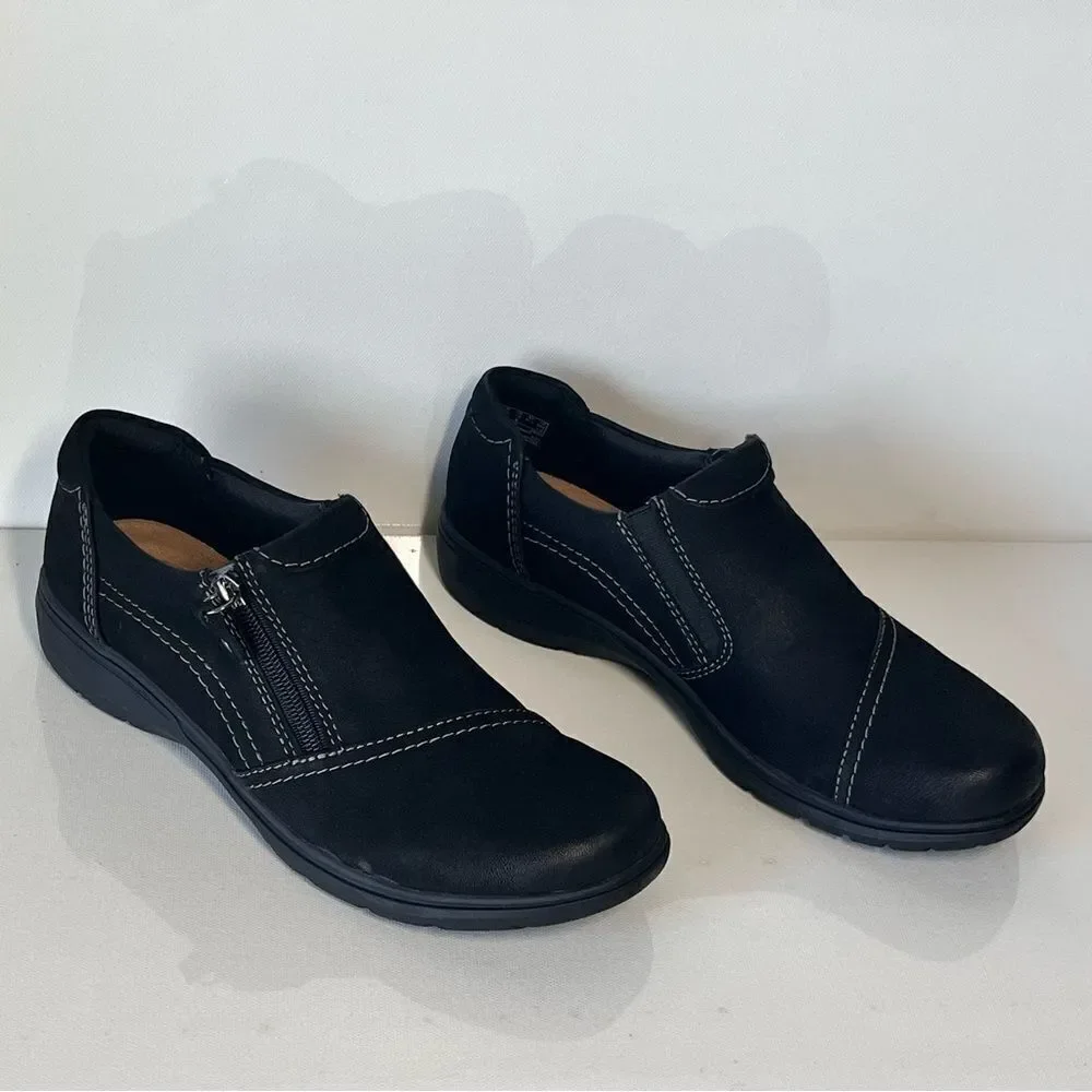Clarks rounded toe